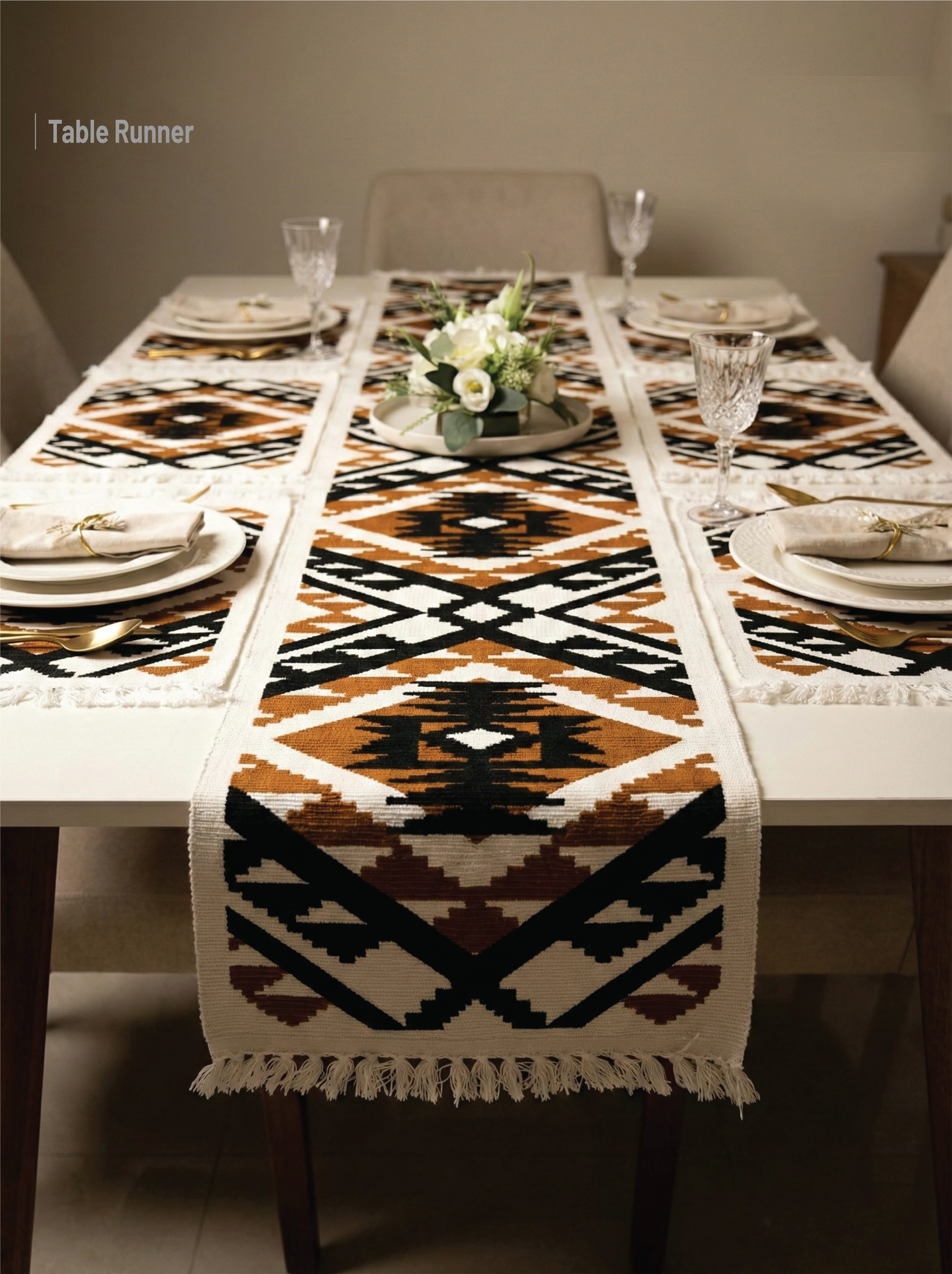 Runner & Table Cloth 11