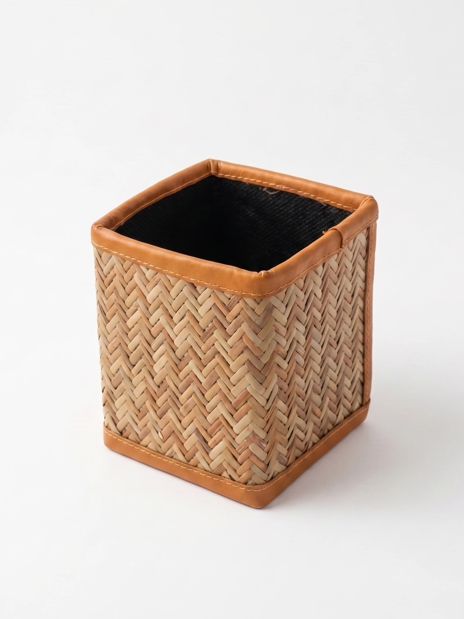 Office Desk Items - Plain 58